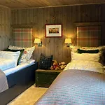 Holiday home Architect-designed Mountain At Mosetertoppen Oyer