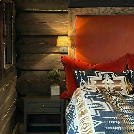 Architect-designed Mountain At Mosetertoppen *