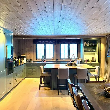 Architect-designed Mountain At Mosetertoppen *